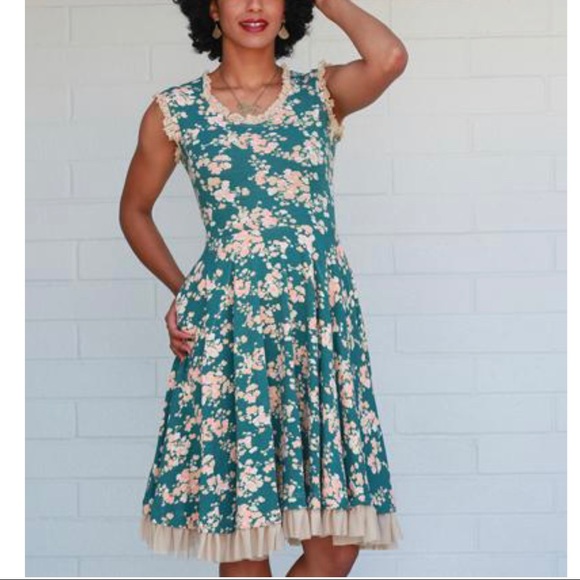 Effie’s Heart Dresses & Skirts - Effie’s Heart The Caron Dress Orchard Print NWOT